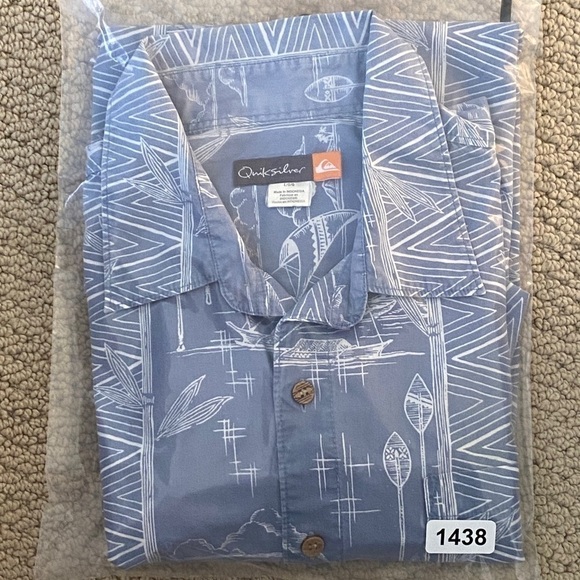 QUIKSILVER Hawaiian Themed Aloha Sort Sleeve Collared Shirt Men L Large - Picture 7 of 7